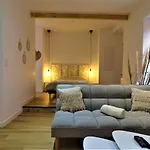 Lejlighed Sublime Cocon Pour 2 Aux Portes De La Place Nationale - Proximite Immediate Toutes Commodites Et Sites D'interets *