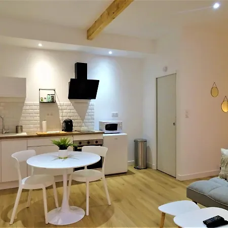 Sublime Cocon Pour 2 Aux Portes De La Place Nationale - Proximite Immediate Toutes Commodites Et Sites D'interets * Montauban